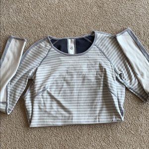 Lululemon long sleeve reversible
